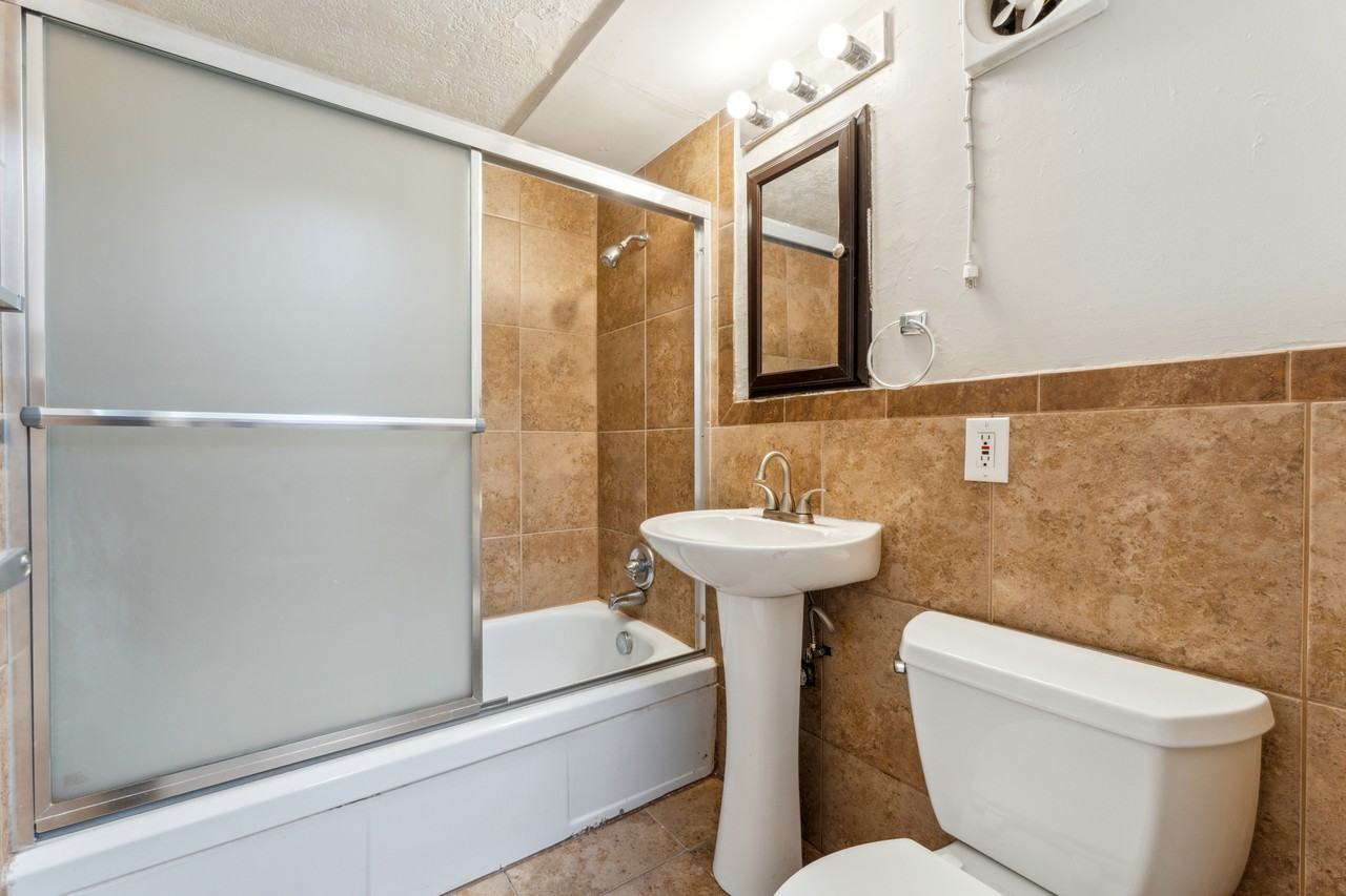 2451 S Gaylord ST - Photo 4 of 7