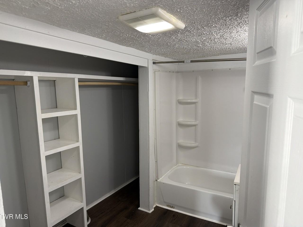 315 N Highland Ave - Photo 6 of 18