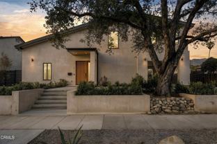 611 W Claremont St - Photo 1 of 1