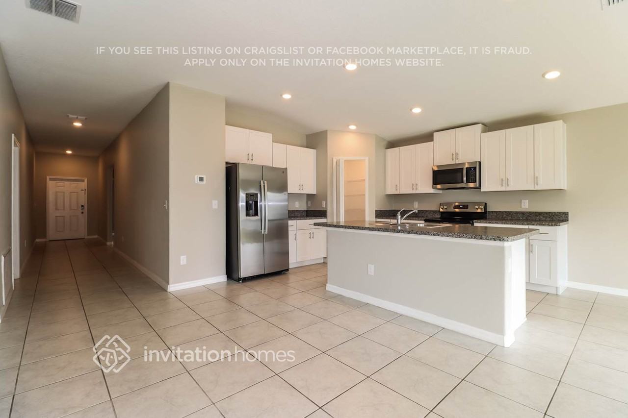 1593 Blue Rose Dr - Photo 6 of 23