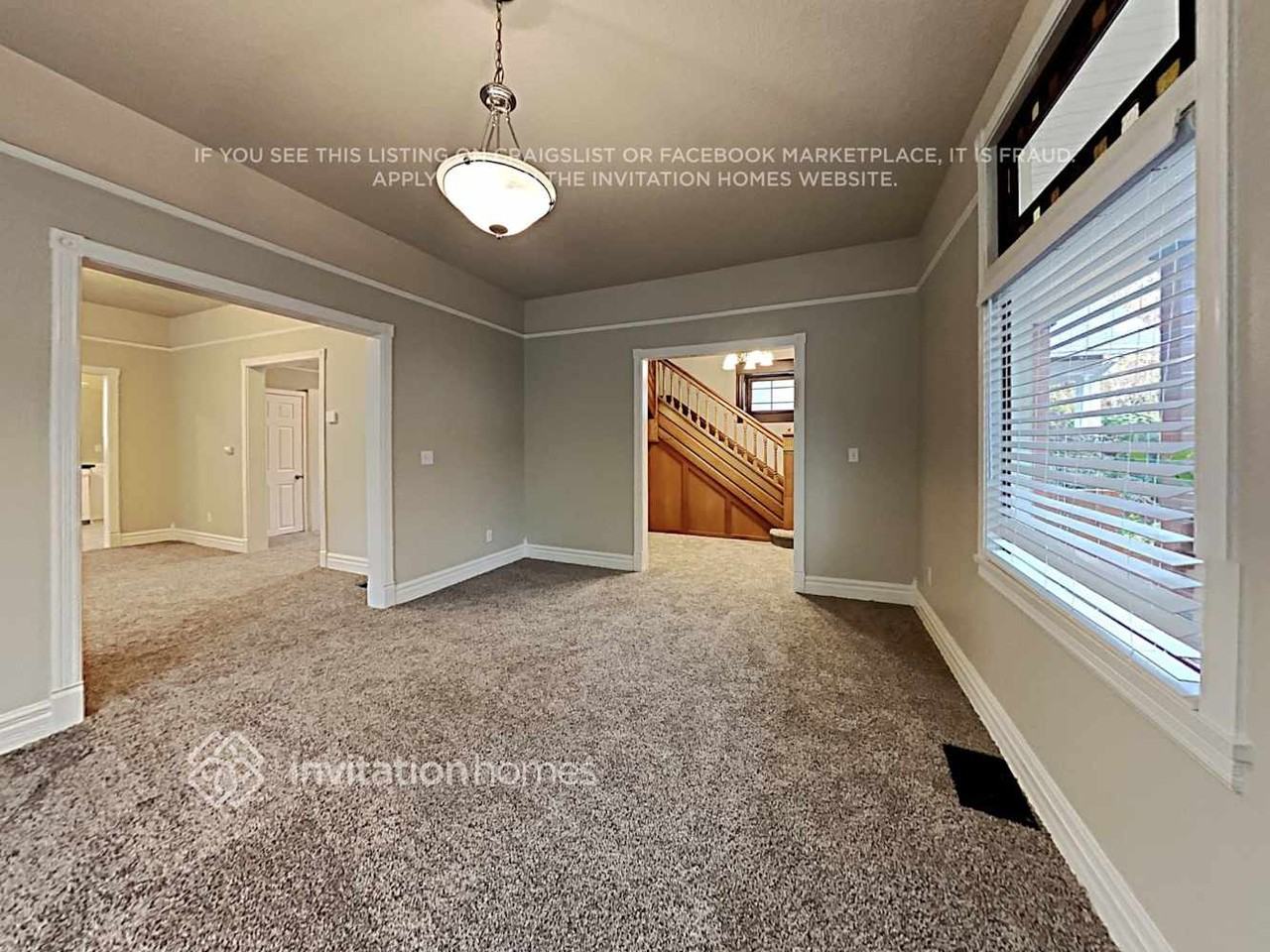 2716 S 14th St - Photo 5 of 22