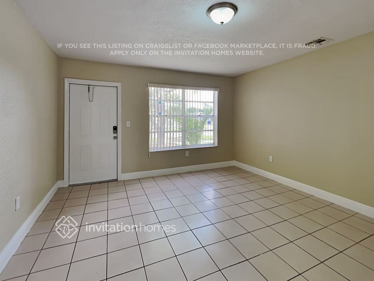 11750 Sw 171st Ter - Photo 3 of 18