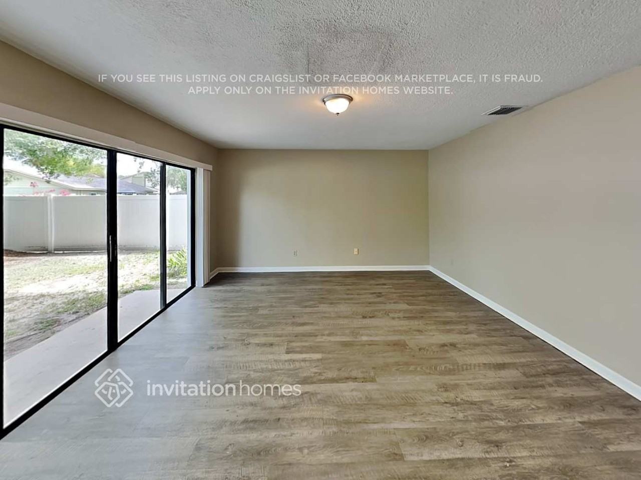 16202 Fantasia Dr - Photo 7 of 22