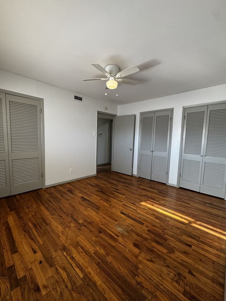 Gaston Uptown Apt - Photo 6 of 7