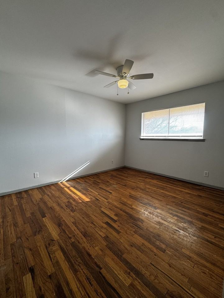 Gaston Uptown Apt - Photo 7 of 7