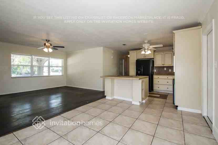 5620 2nd Avenue Dr W - Photo 5 of 19