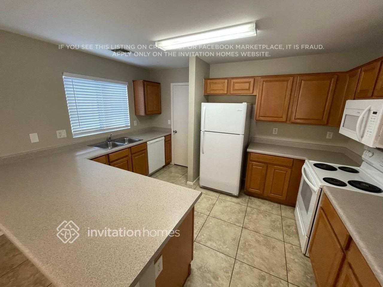 12701 W Ventura St - Photo 5 of 18