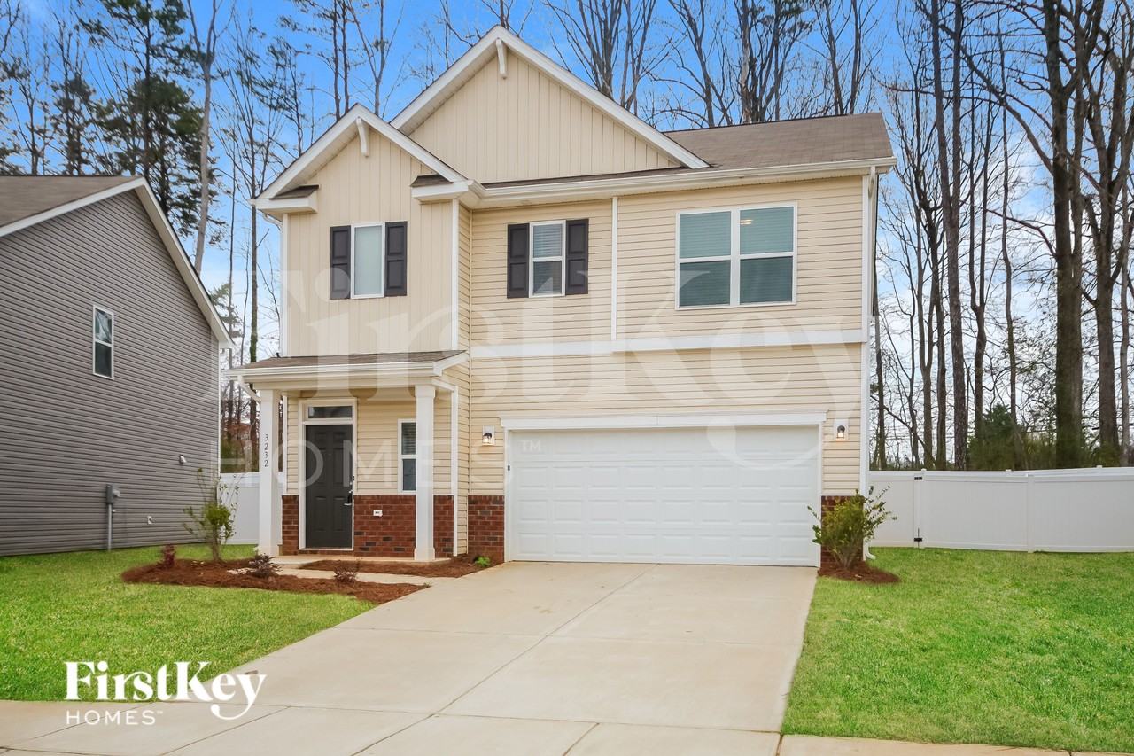 3232 Newell Village Dr - Photo 2 of 16