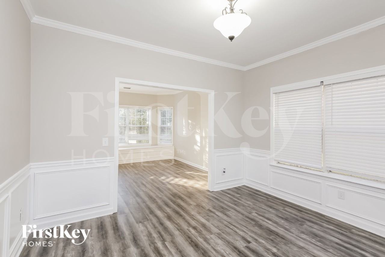 620 Victoria Station Blvd - Photo 5 of 15