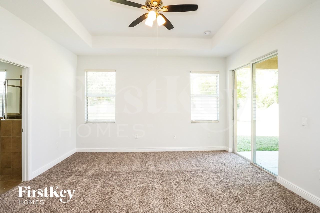 4403 Biscayne Breeze Way - Photo 7 of 16