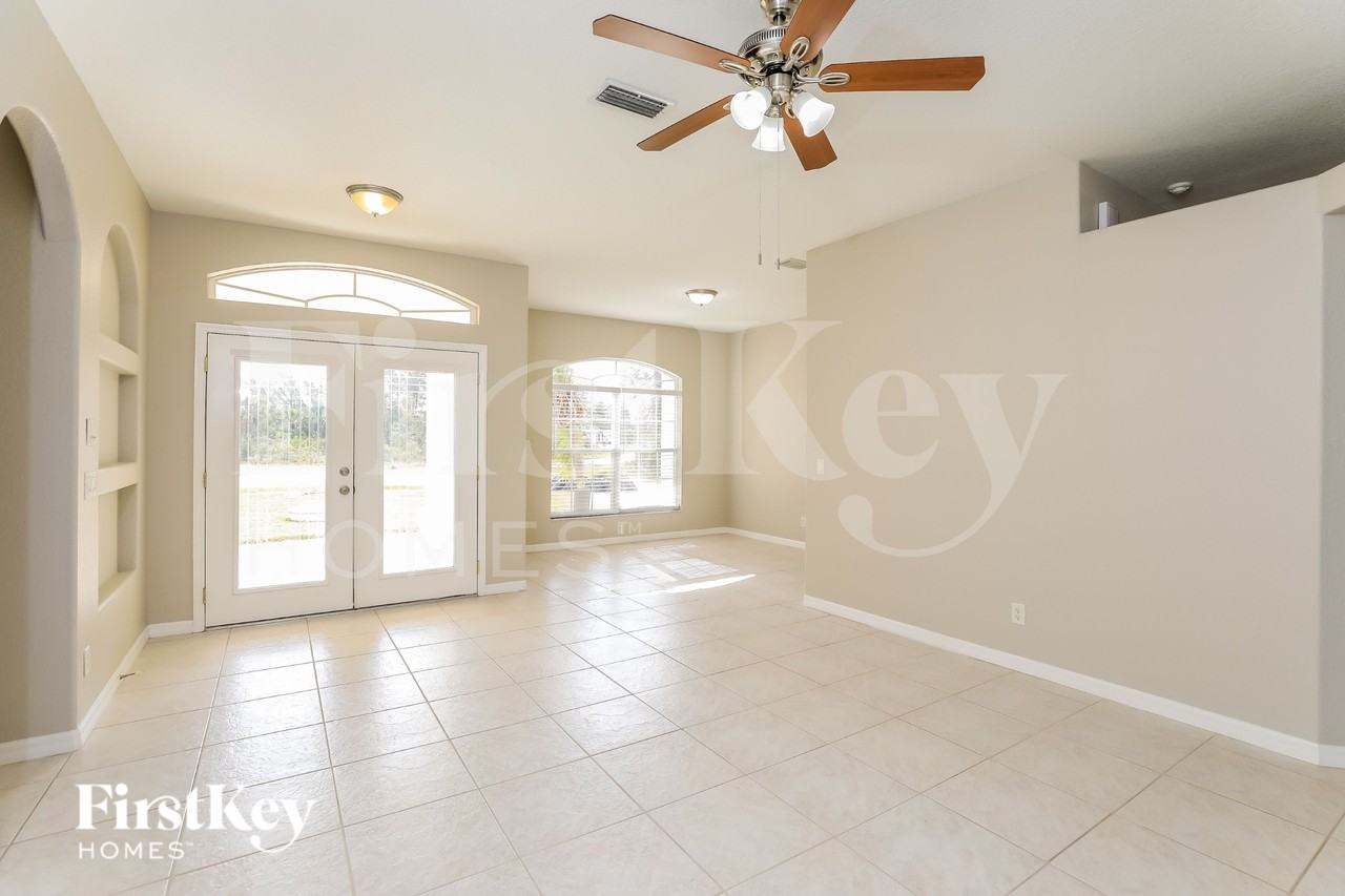 2322 Renfro Ave - Photo 3 of 15