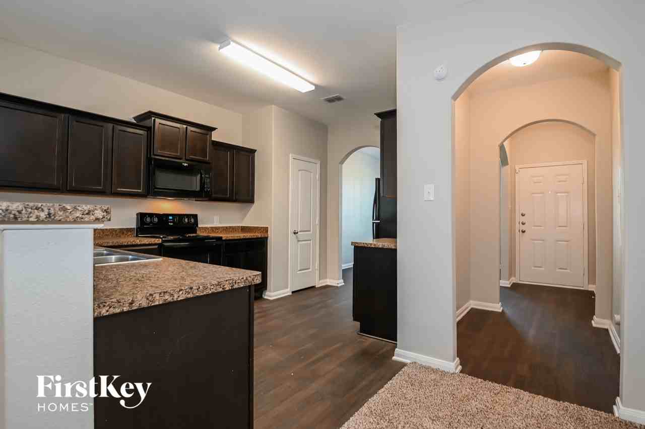 14237 Stallion Ridge Dr - Photo 5 of 15