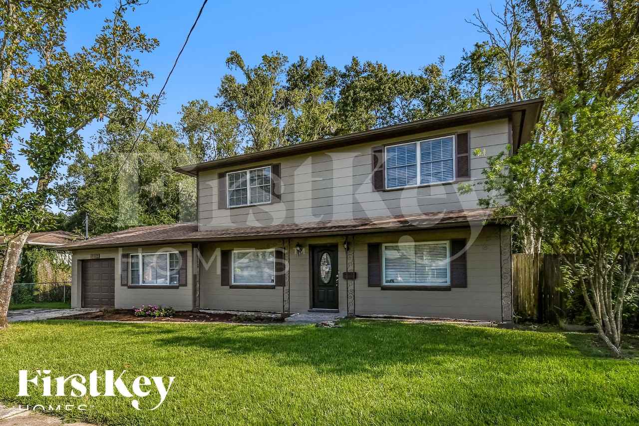 6334 Harlow Blvd - Photo 2 of 18