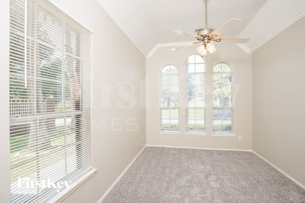 10002 Elm Meadow Trl - Photo 7 of 15