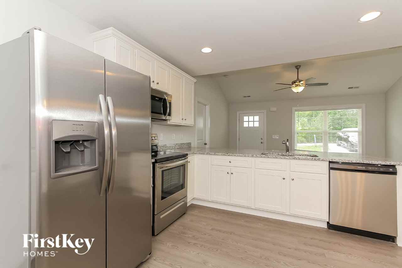 2523 No Mans Ave - Photo 6 of 15