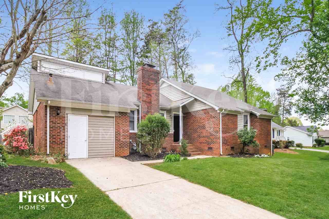 324 Century Blvd - Photo 2 of 18