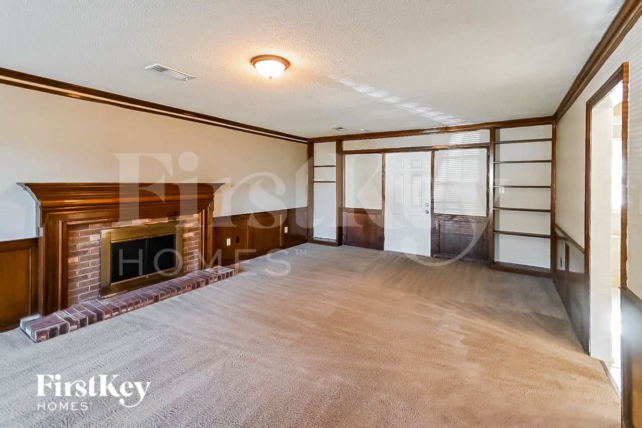 7075 Germantown Trl - Photo 5 of 19