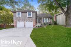 5817 N Indiana Ave - Photo 1 of 1