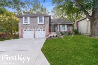 5817 N Indiana Ave - Photo 1 of 1