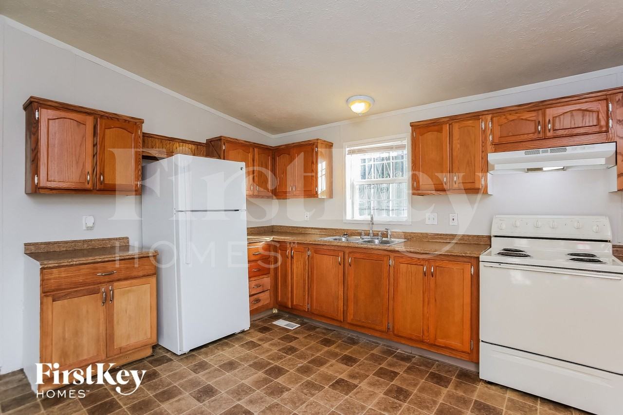 5650 Askew Ave - Photo 7 of 15