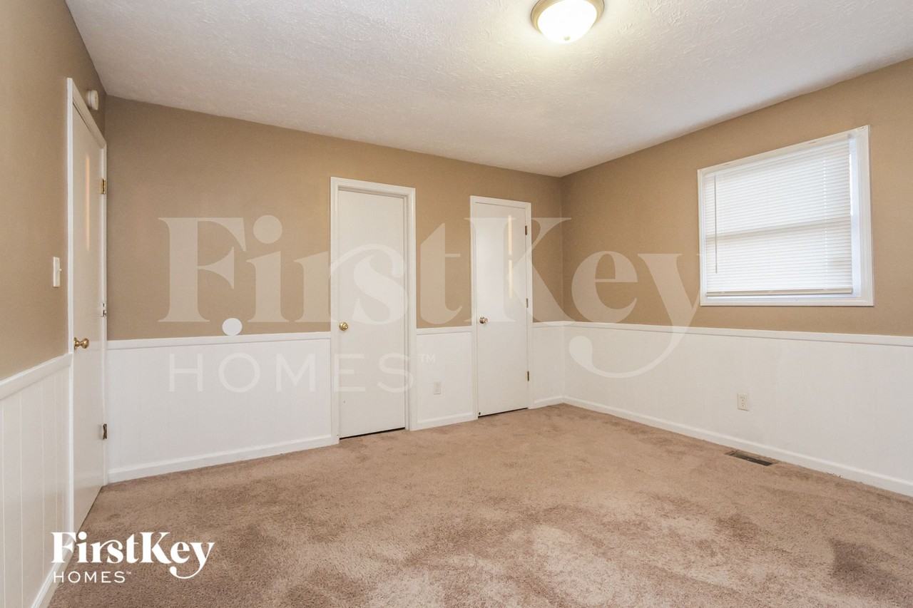 4962 Candy Spots Ct - Photo 5 of 15