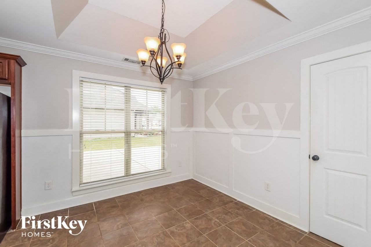 4878 Stonecreek Way - Photo 4 of 15