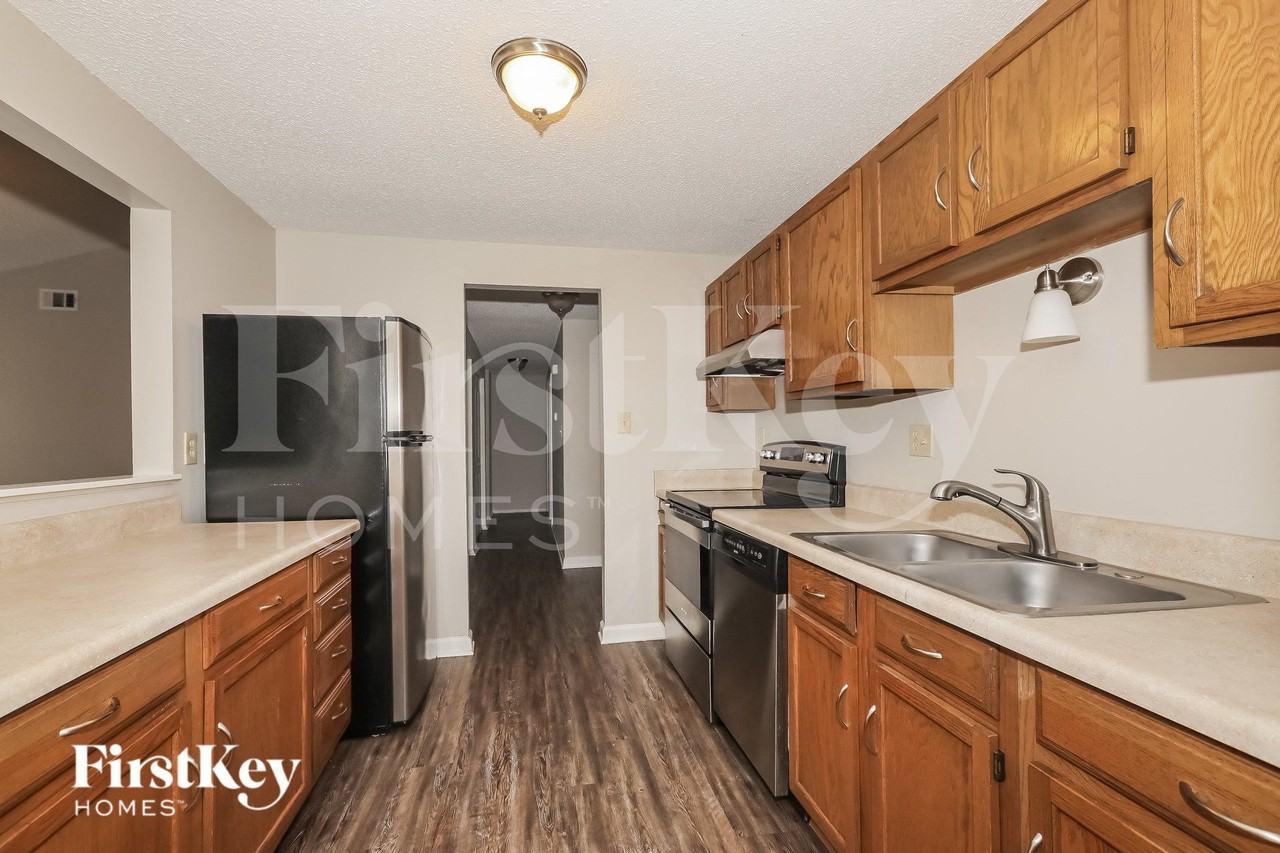 1801 Rice Planters Rd - Photo 7 of 15