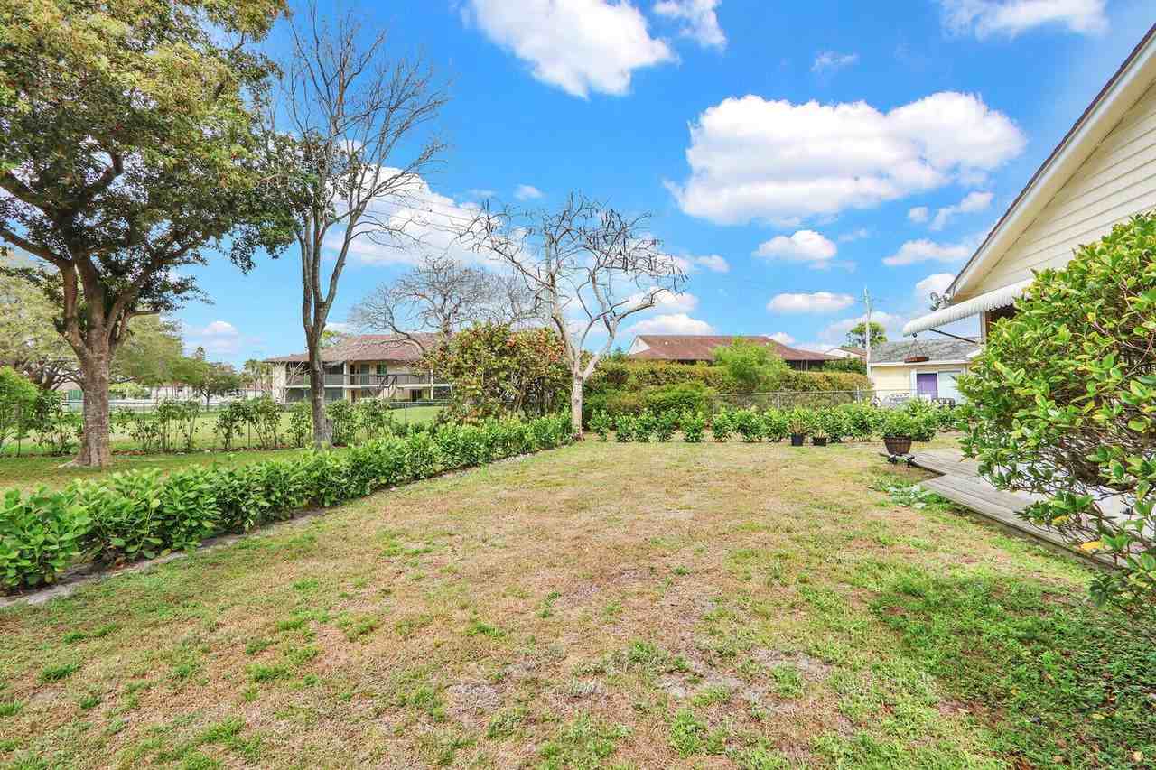 129 Village Cir - Photo 4 of 4