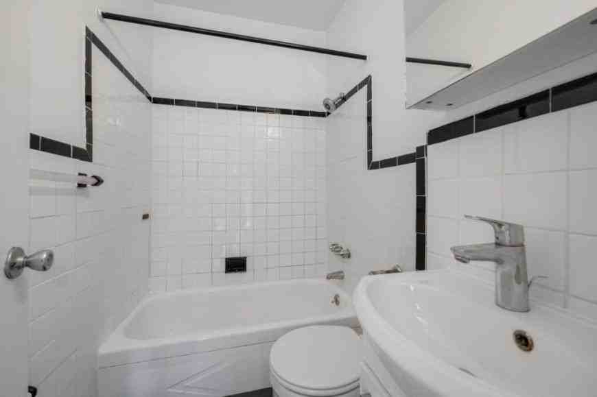 308 W 82nd St - Photo 6 of 6