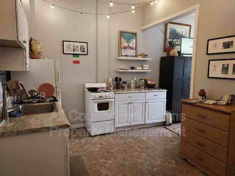 348 N Jefferson Ave #101 - Photo 5 of 7