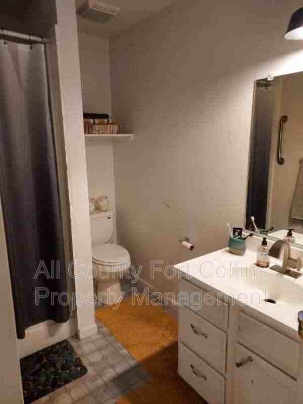 348 N Jefferson Ave #101 - Photo 7 of 7