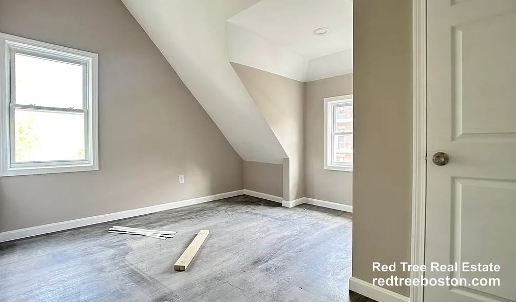 16 Long Ave #3 - Photo 7 of 10