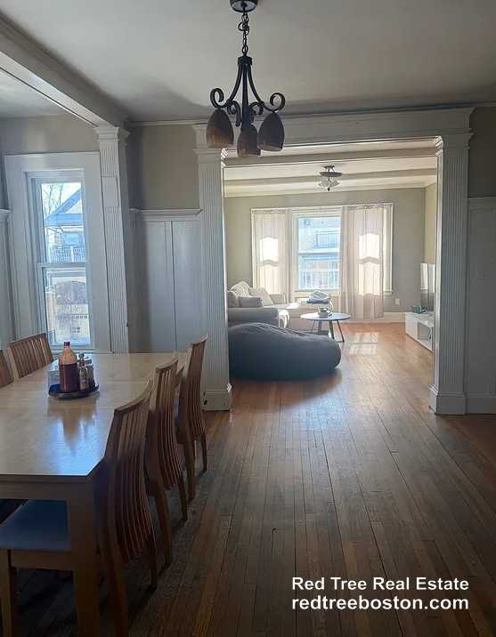 7 Boulevard Ter #2ndFL - Photo 2 of 12