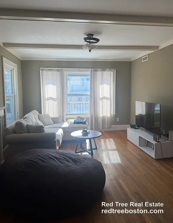 7 Boulevard Ter #2ndFL - Photo 3 of 12