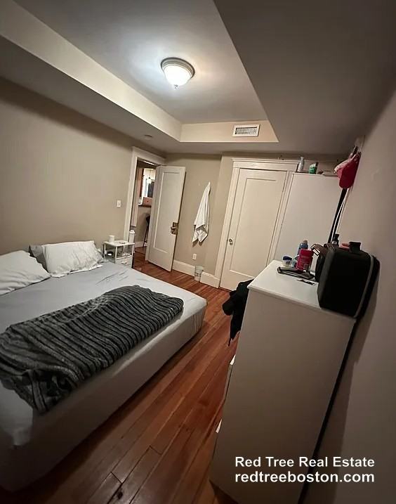 7 Boulevard Ter #2ndFL - Photo 5 of 12