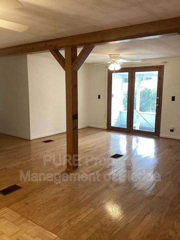 5710 Sw 64th Street Rd - Photo 2 of 20