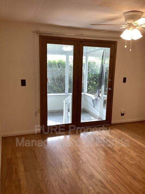 5710 Sw 64th Street Rd - Photo 4 of 20