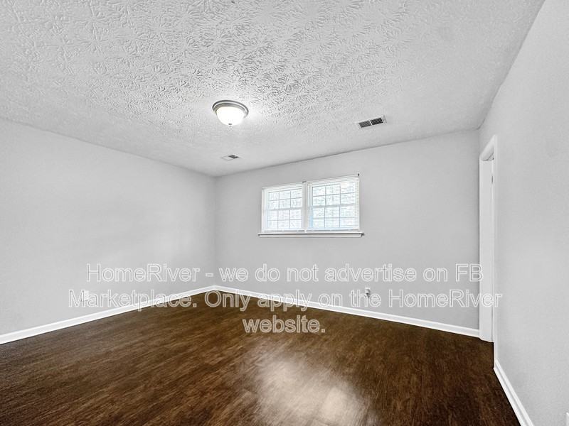 9289 Forest Knoll Dr - Photo 6 of 17