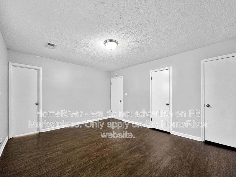 9289 Forest Knoll Dr - Photo 7 of 17