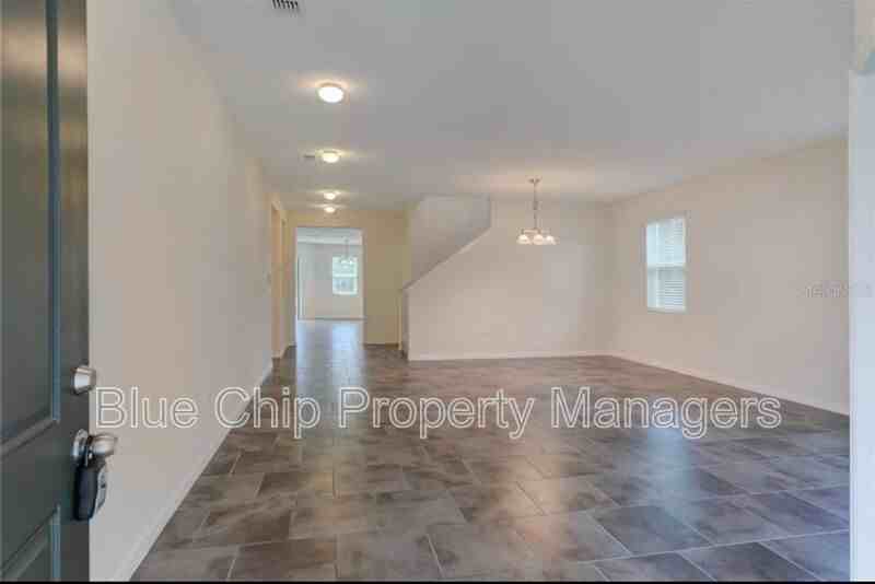 6740 Bridgewater Village Rd - Photo 2 of 32