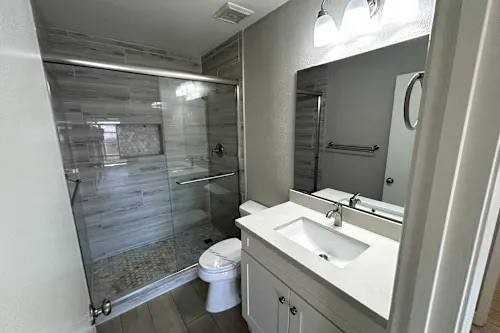 11012 North 47th Avenue - Photo 6 of 10