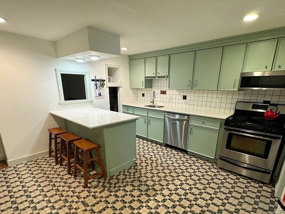 Fulkerson St #1 - Photo 2 of 9