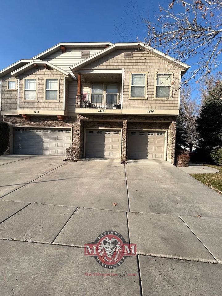 1412 W Stone Meadow Dr - Photo 2 of 33