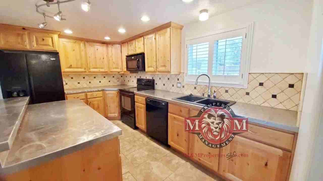 1478 W Teakwood Dr - Photo 7 of 24
