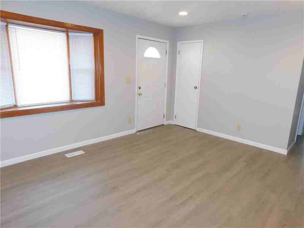 2013 Scarboro St - Photo 4 of 13