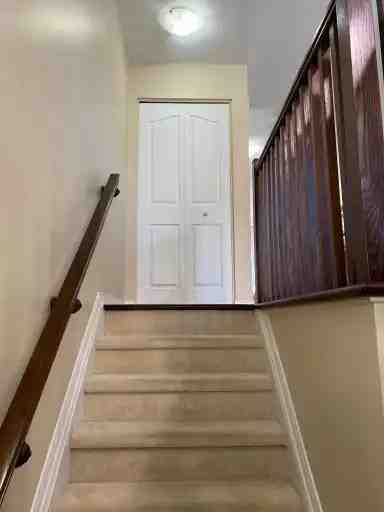 36 Jenscott Pvt - Photo 2 of 27