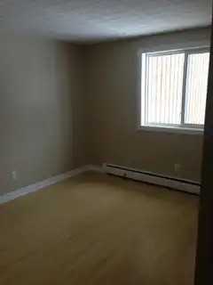 5821 Hennepin Cres #205 - Photo 7 of 10