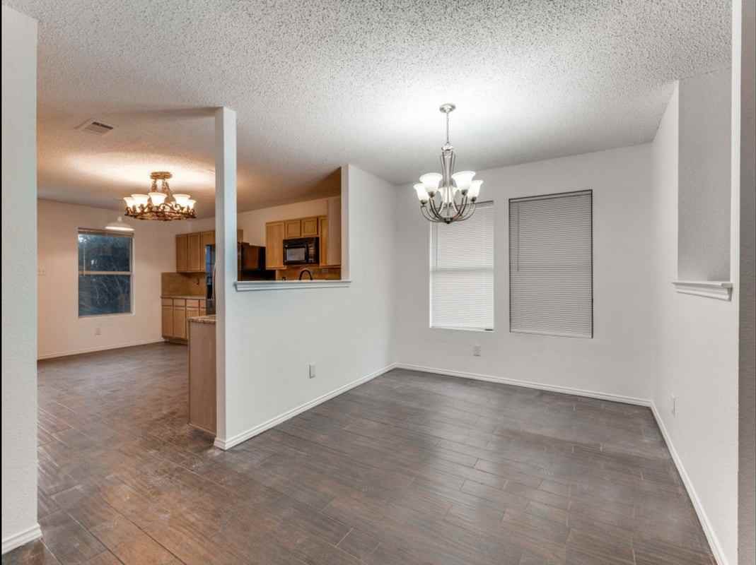 509 Keble Dr - Photo 7 of 13