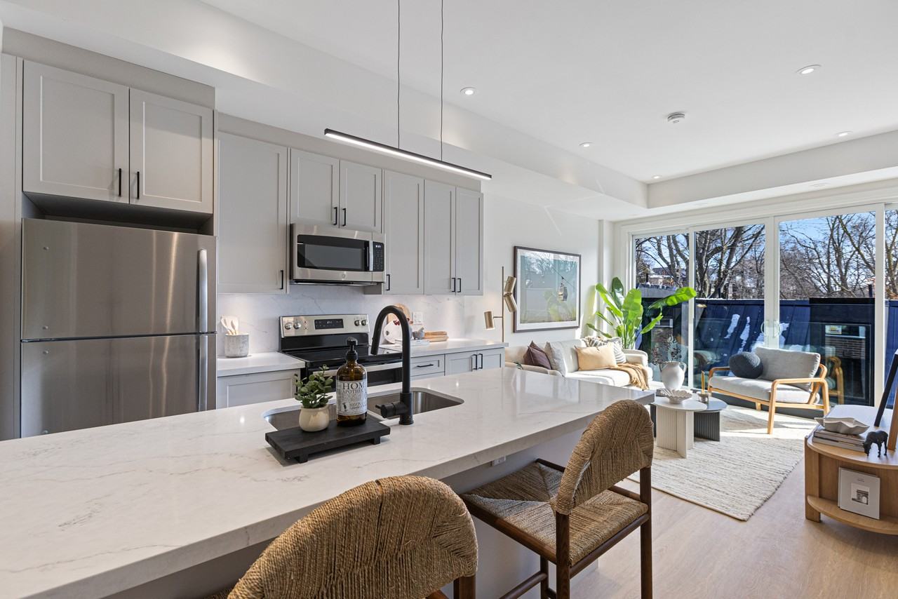 53 Harriet Street #D - Photo 2 of 20