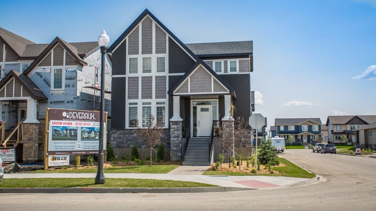 Green Apple Drive - Photo 3 of 28